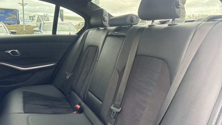 BMW 3 Series 320i M Sport 4dr Step Auto Petrol Saloon